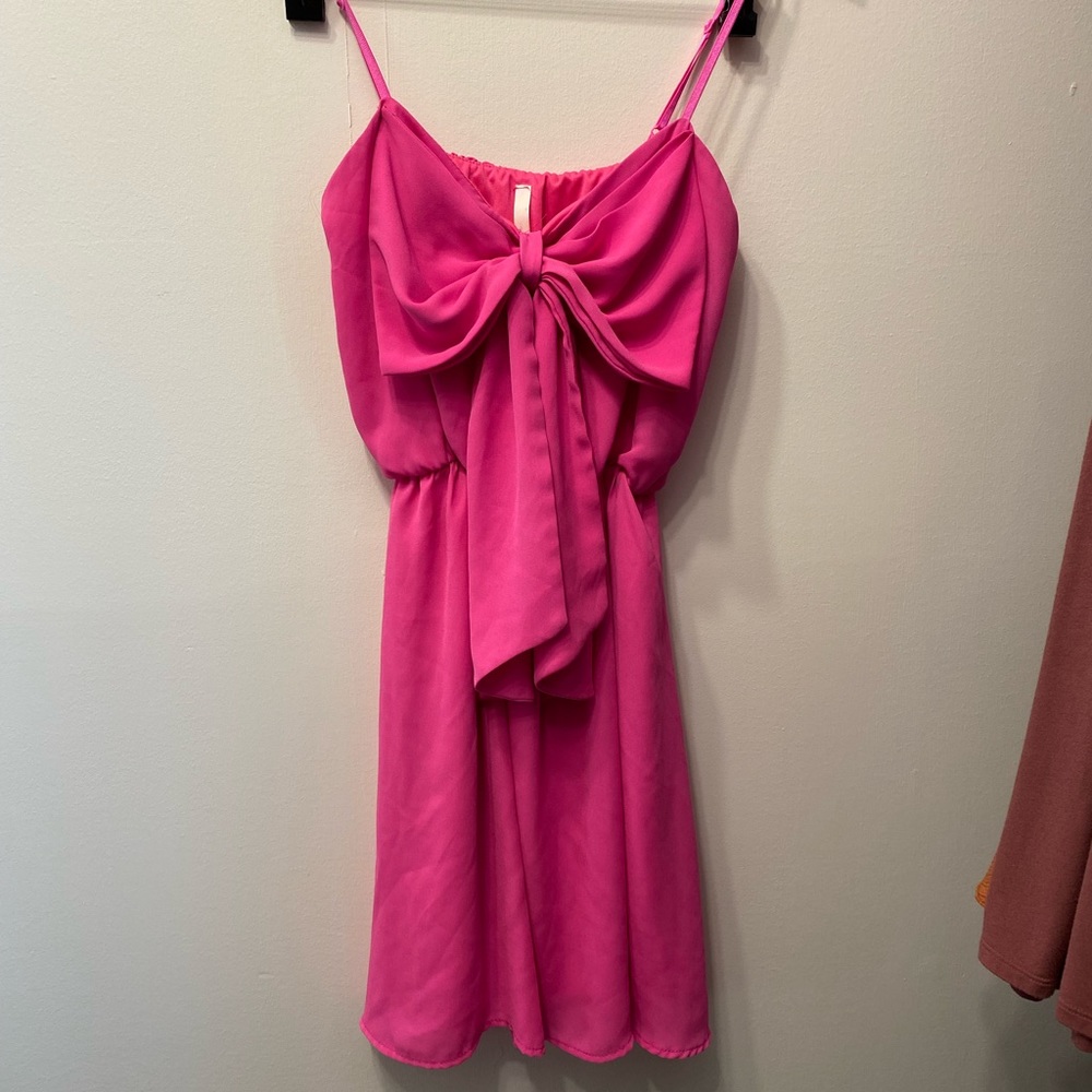 Pink bow spaghetti strap mini dress